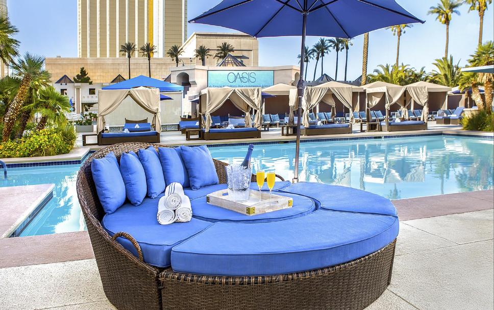 Luxor Hotel and Casino ab 21 €. Hotels in Las Vegas - KAYAK